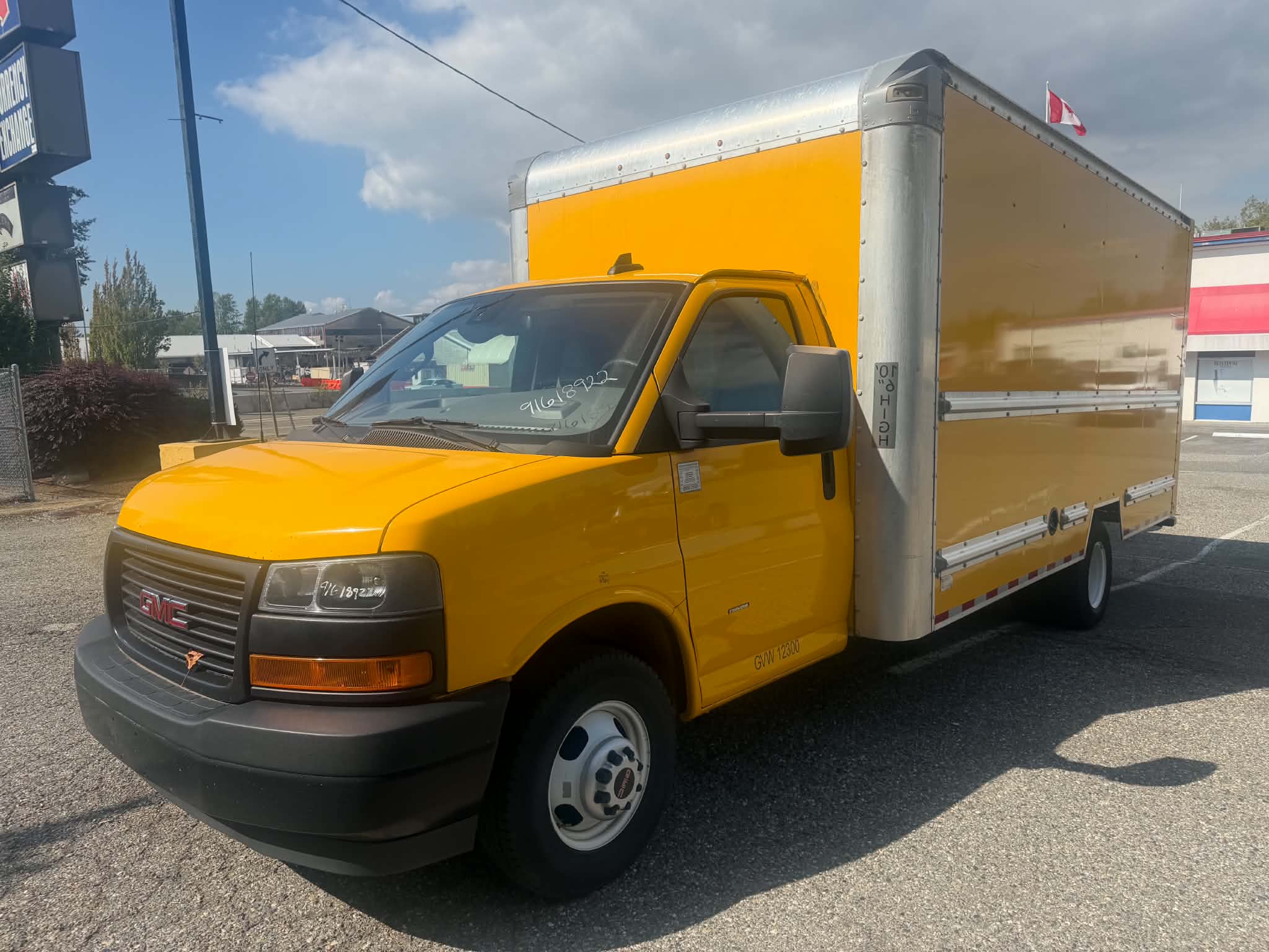 2021 GMC Savana