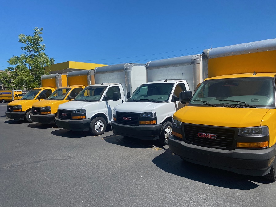 2021 GMC Savana photo 12